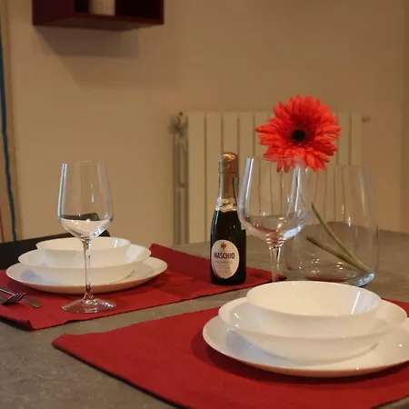 Siena, A Due Passi Dal Centro, Posto Auto Incluso Apartamento Siena