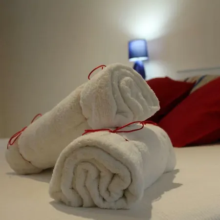 Siena, A Due Passi Dal Centro, Posto Auto Incluso Apartamento Siena